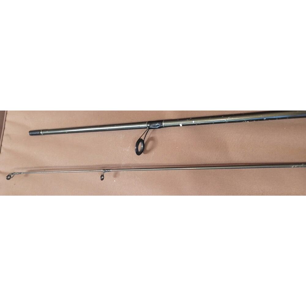 Abu Garcia 6'6" 2 Piece ACCU balance MeD Action With ACCU BAL 300 REEL COMBO - Picture 3 of 7